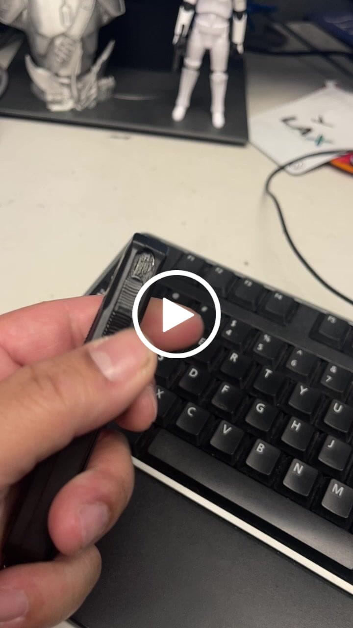 Customer video review of Small Black Phantom D/A OTF (Multiple Blade Styles Available)