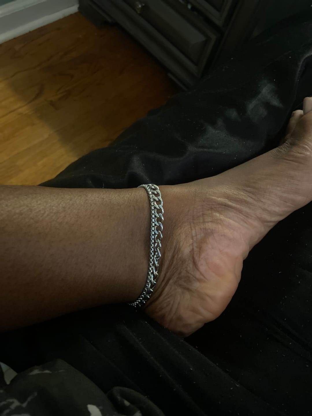 Customer photo review of Diedre Stainless Steel Anklet