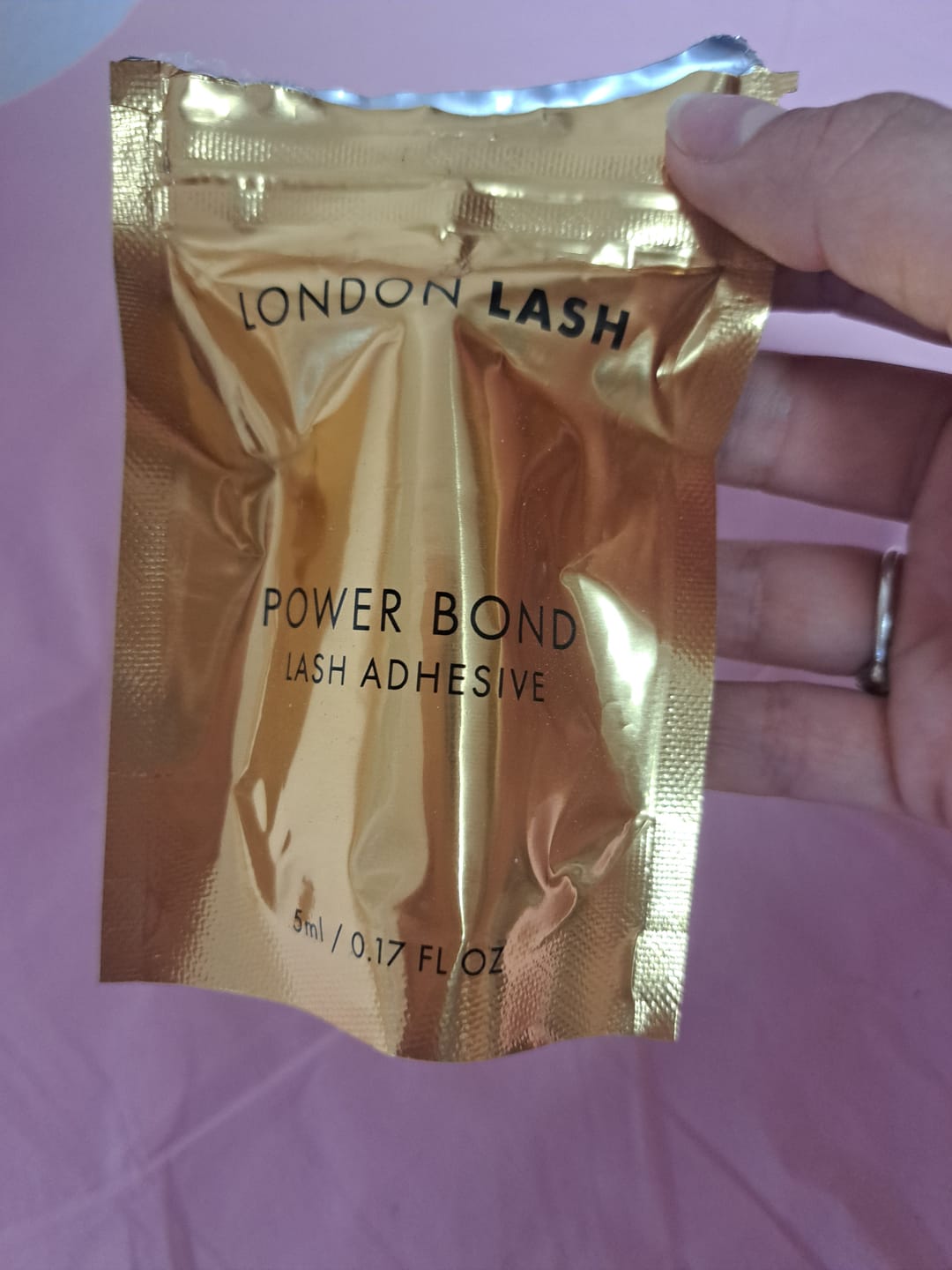 Customer photo review of Pegamento "Power Bond" 5ml, 0,5-1seg, 50-65% humedad