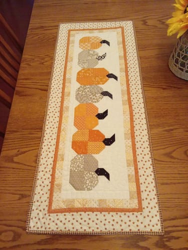 Customer photo review of Pumpkins In A Row Runner Kit
