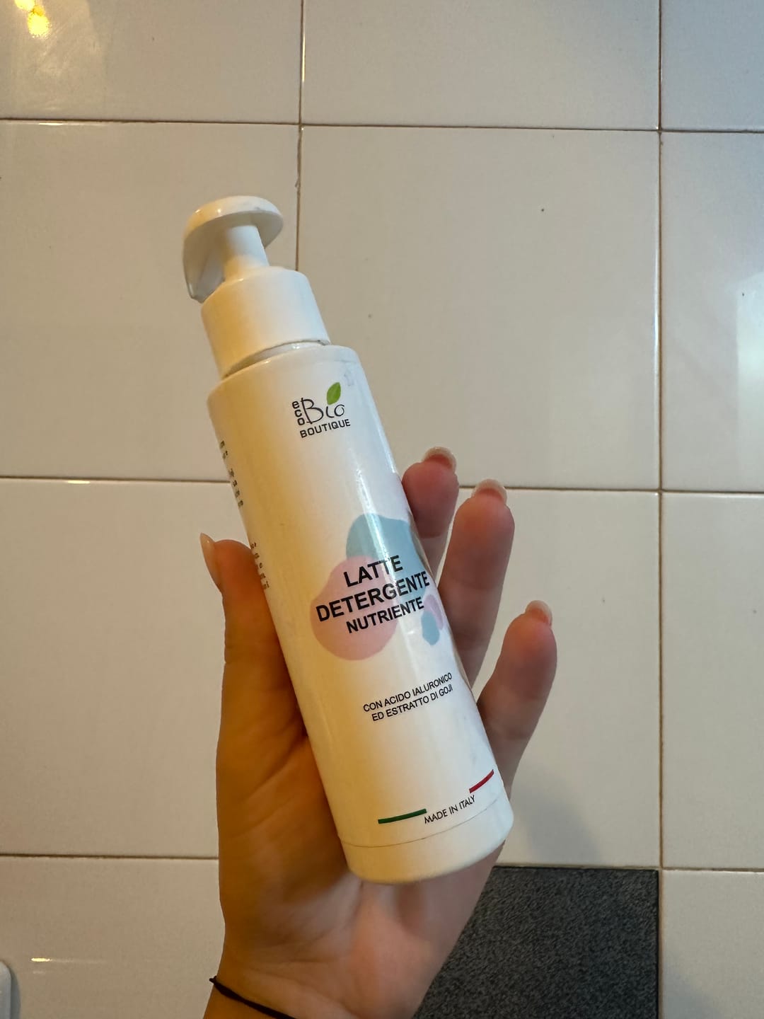 Customer photo review of Latte Detergente Nutriente