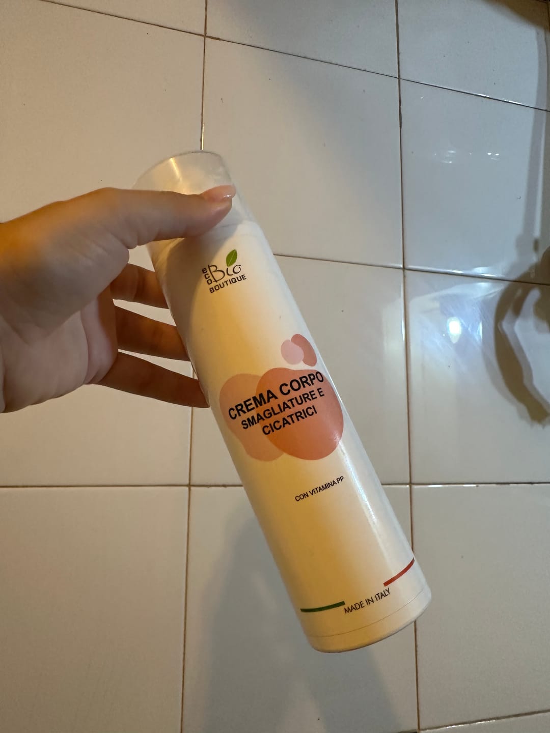 Customer photo review of Crema Corpo Smagliature e Cicatrici
