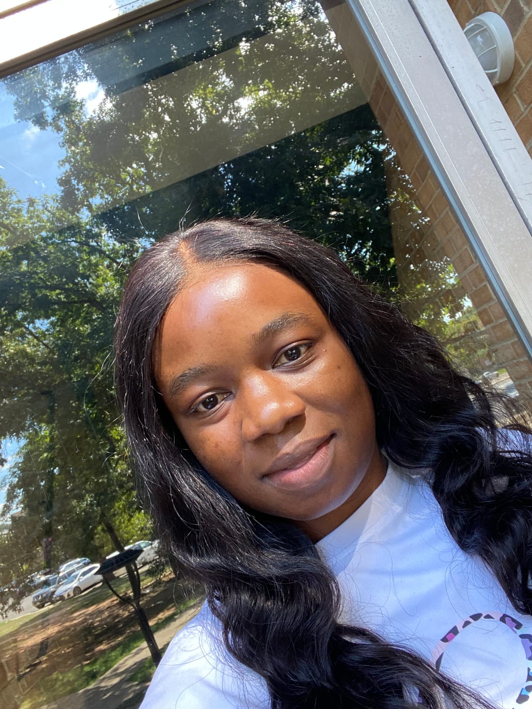 Customer photo review of Wavymy Body Wave Pre-bleached Wear Go Glueless HD Lace Wigs 4x6 Lace Closure Wigs 180% Density