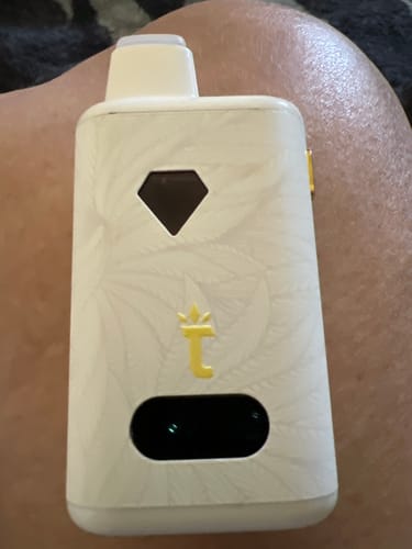 Customer photo review of Live Rosin SUPER LEMON COOKIES | SATIVA Torch THC-A Disposable Vape 5g