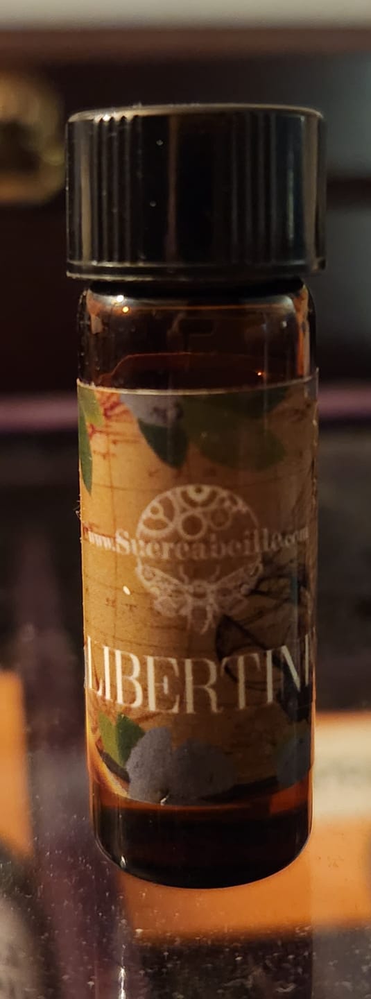 Customer photo review of Libertine