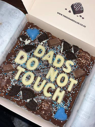 Customer photo review of Custom message fathers day brownie