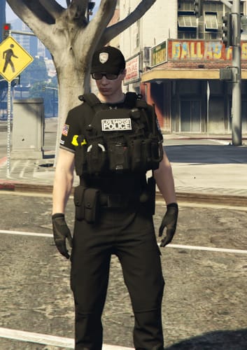Customer photo review of Patrol Emerson Vest Package