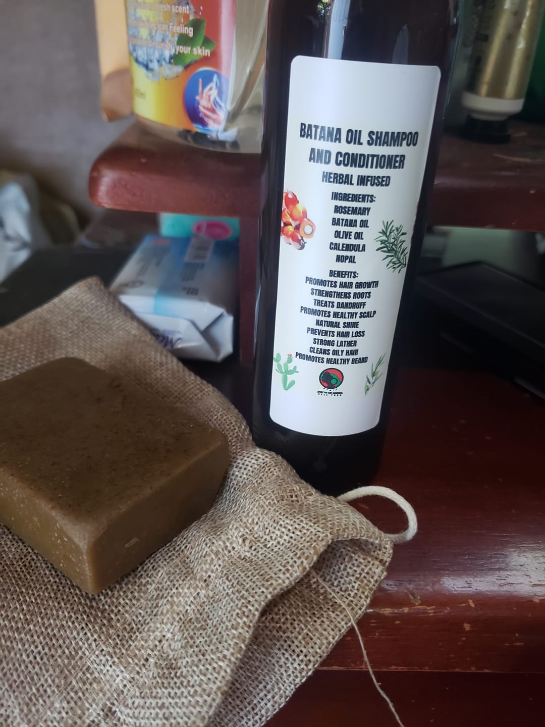 Customer photo review of Batana Oil Shampoo
