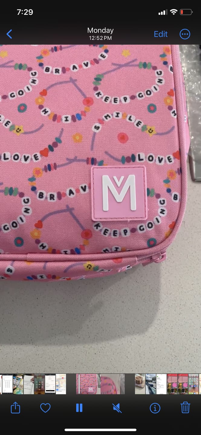 Customer photo review of MontiiCo Large Insulated Lunch Bag - Friends Forever