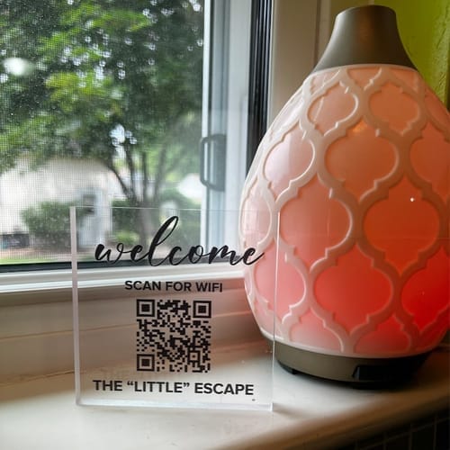 Customer photo review of Automatically Connect Wi-Fi QR Sign