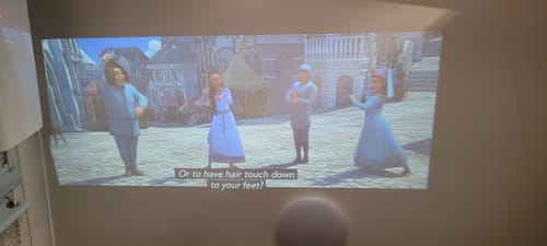 Customer photo review of MovieHub™ Ultra HD Projector + FREE Projector Screen