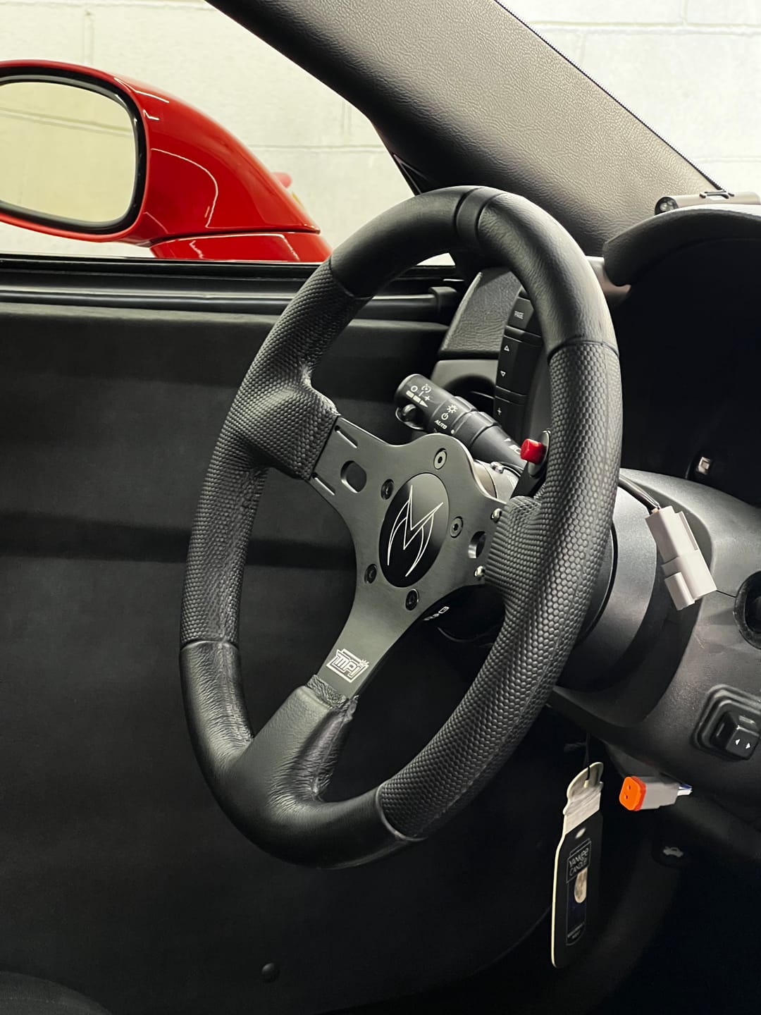 Customer photo review of Motion Raceworks MPI Race Steering Wheel All Black MPI-DRG-R513-BLK