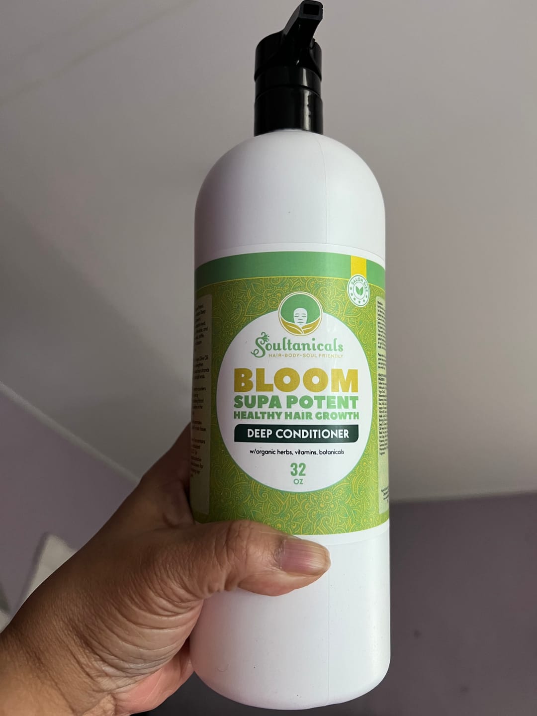 Customer photo review of Bloom Healthy Hair Growth Deep Conditioner