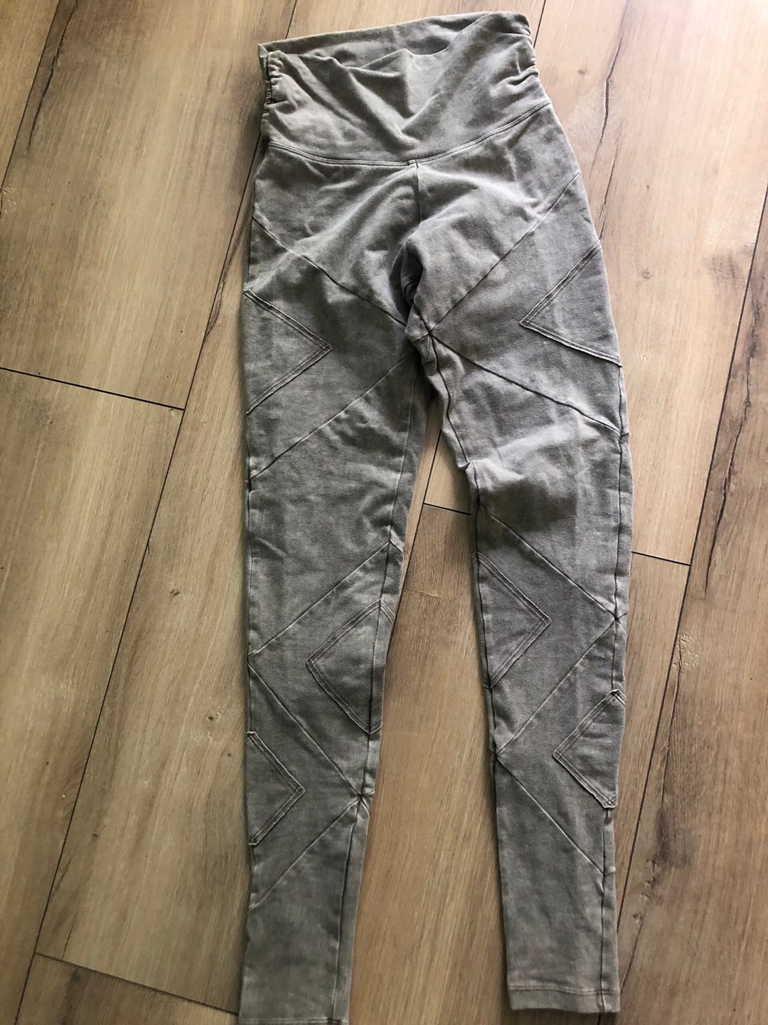 Customer photo review of NYEPI Leggings - [Stonewash]