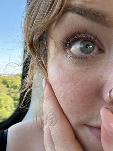 Customer photo review of iGlow Lash Maximizer - Lash Serum, 3 ml