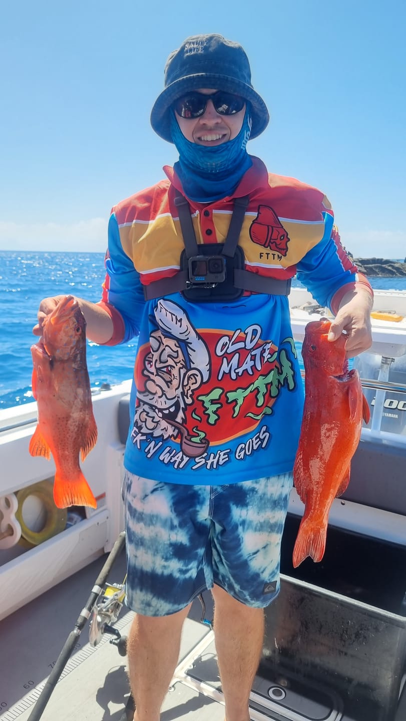 Customer photo review of OLD MATE Fishing Jersey