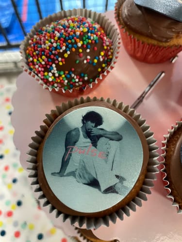 Customer photo review of 15 x 5 cm Pre-cut Standard Cupcake Custom Edible Icing Images