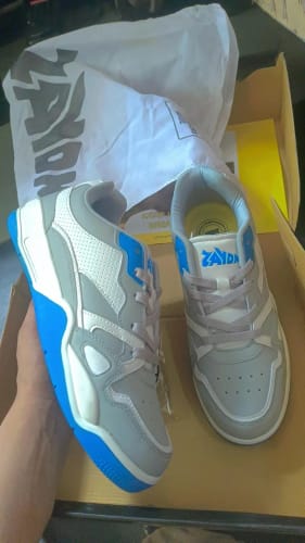Customer photo review of XANDER L.grey Sky Men's casual sneaker