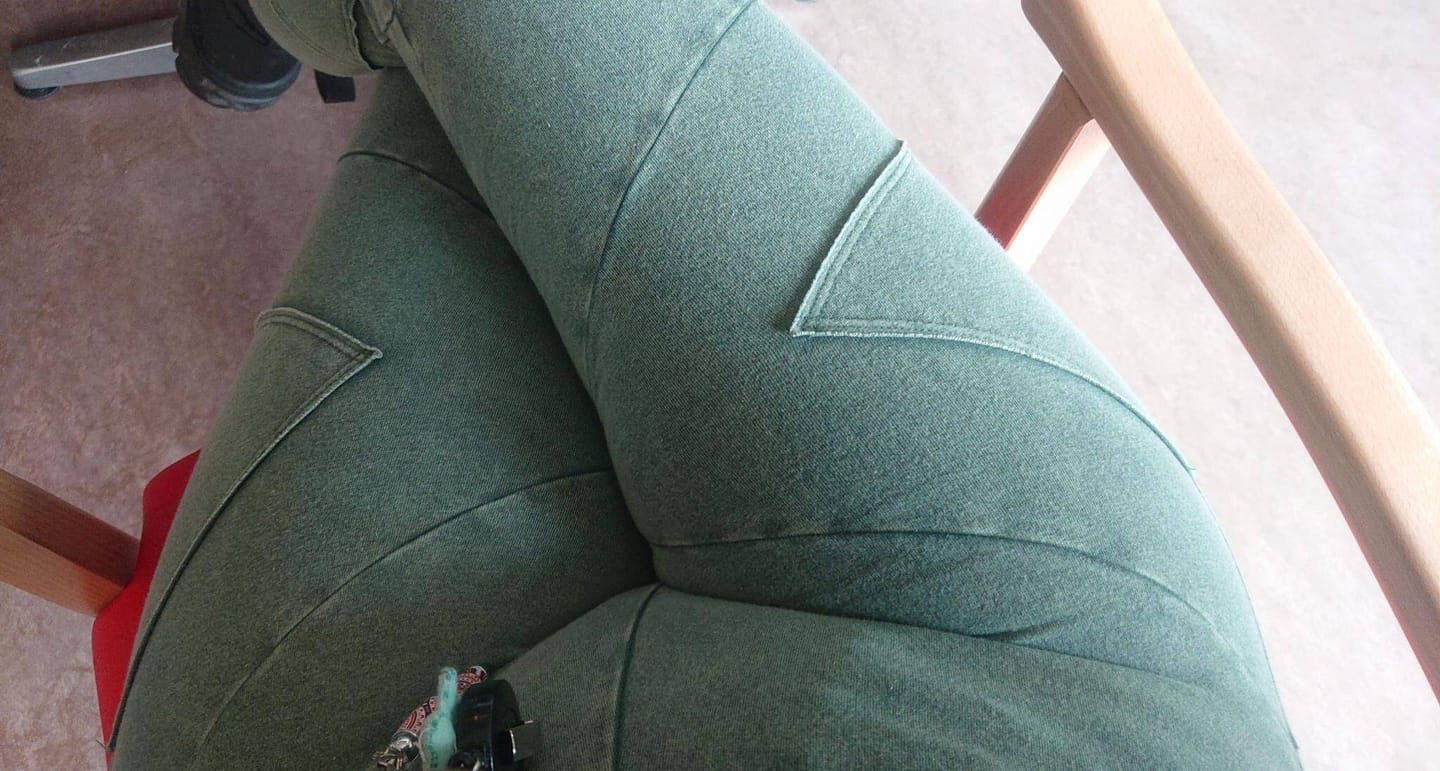 Customer photo review of NYEPI Leggings - [Stonewash]