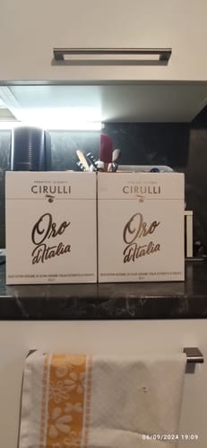 Customer photo review of 2 Bag in box di olio extravergine di oliva • 2 X 3 Litri