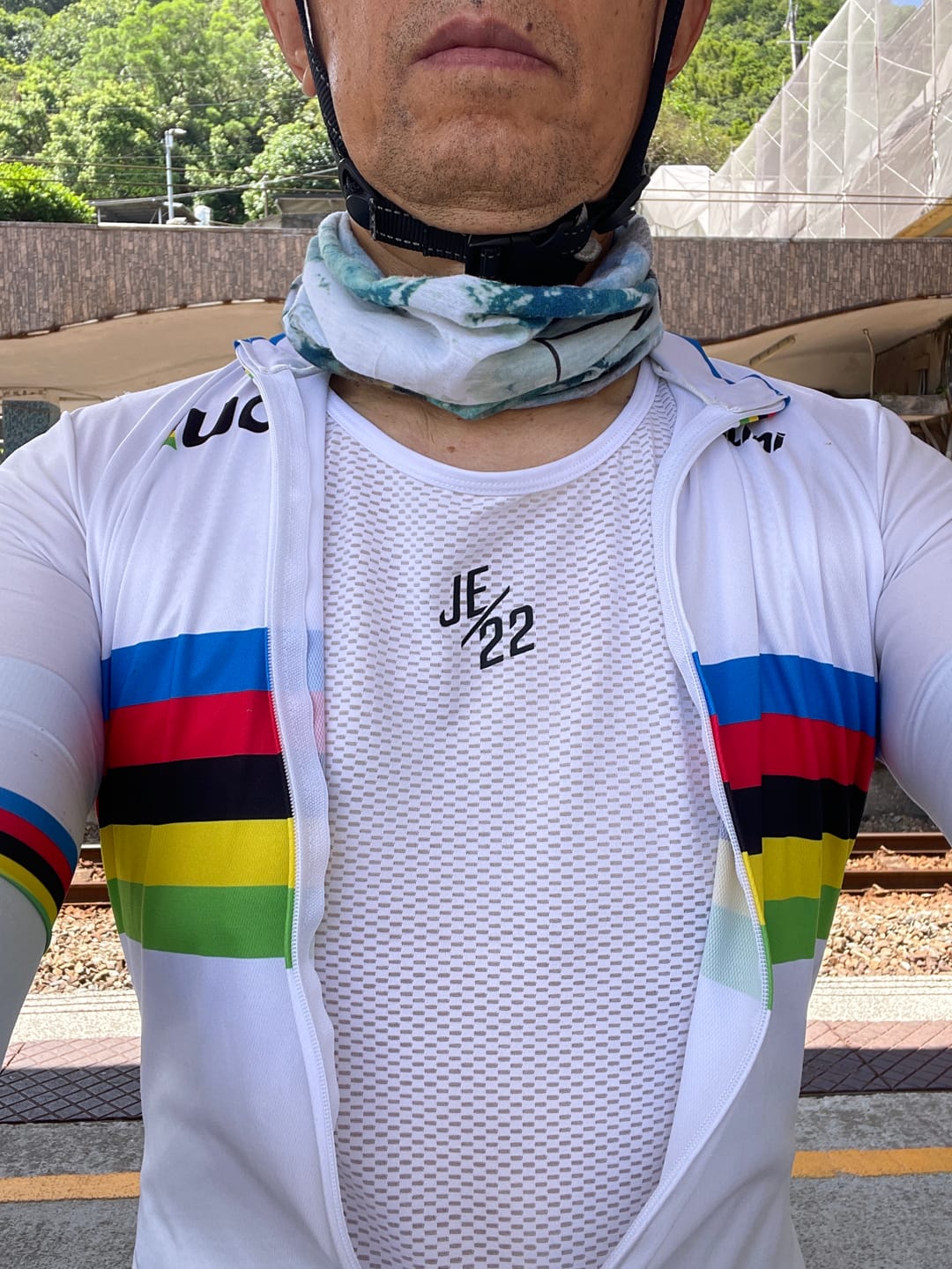 Customer photo review of PELOTON 機能內搭背心 - 雪白