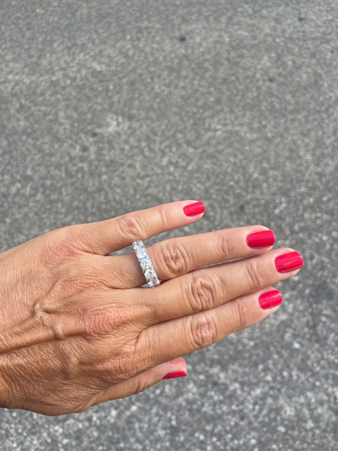 Customer photo review of ICY ICICLE RING 925. - WHITE GOLD