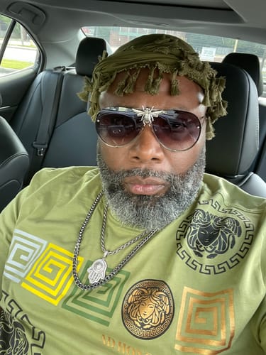 Customer photo review of Respected Roots Beard Care Kit