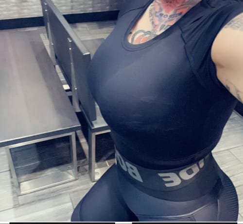 Customer photo review of Leggings Extra Sex-Push Up Corsage Black Skin