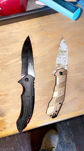 Customer photo review of Mystery Knives Box™