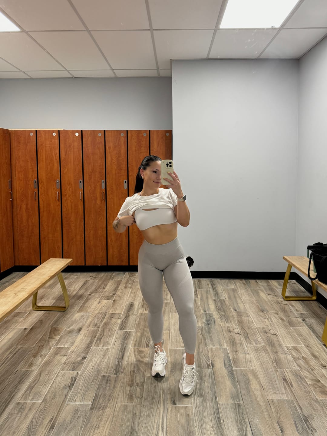 Customer photo review of W252 Curve hourglass Leggings