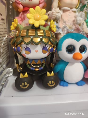 Customer photo review of Emma Secret Forest River of Time Series Blind Box