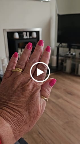 Customer video review of CND™ Vinylux™ Tutti Frutti 15ml
