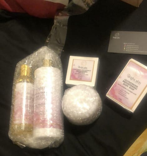 Customer photo review of Brightening body oil