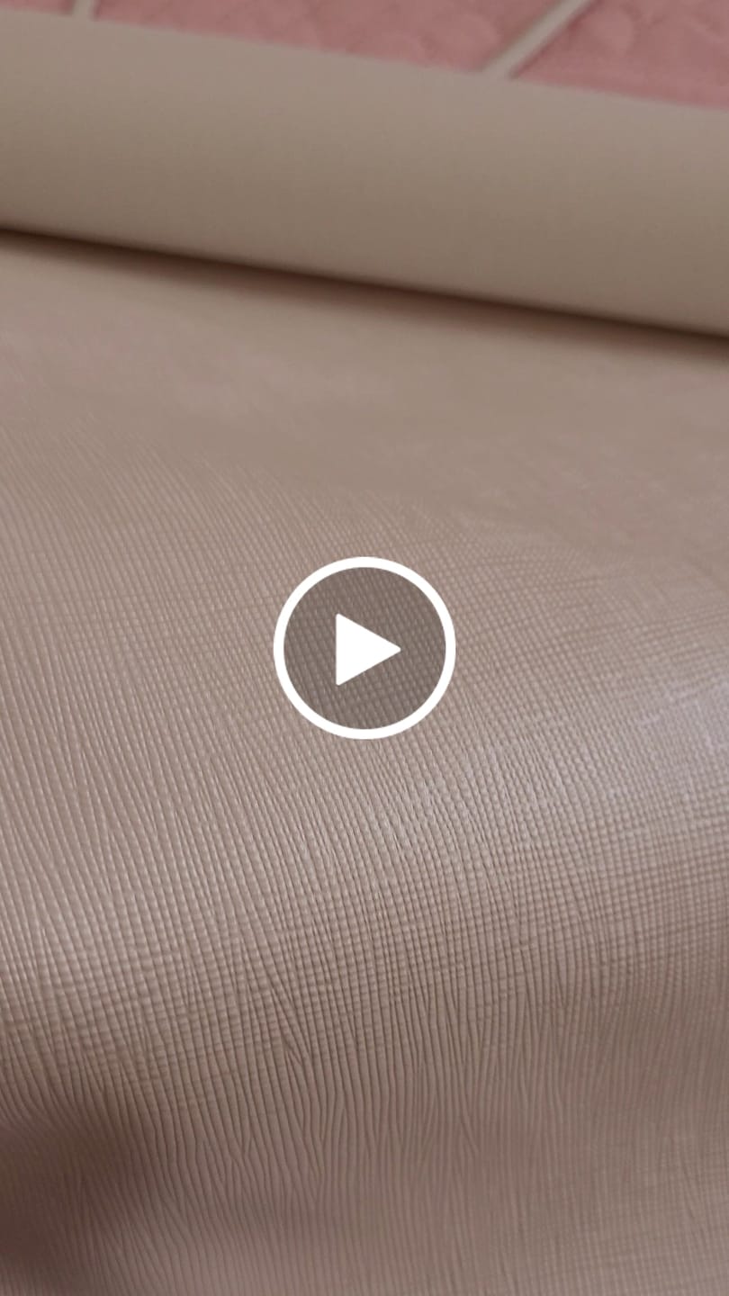 Customer video review of PRADA METALIZADO 0,8MM COM FUNDO MALHA COR PEROLA