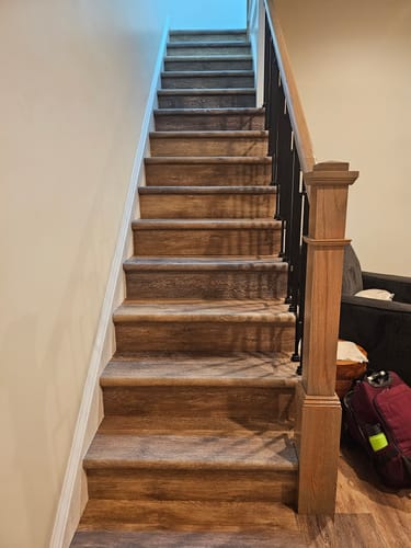 Customer photo review of Walton Oak Stair Tread Kit