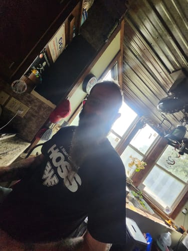 Customer photo review of Waylon Jennings Fan Club Subscription Tee Shirt Box