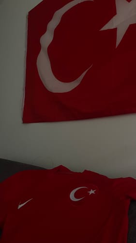 Customer photo review of Turkey Turkiye UEFA 2024 Away Forma Football Jersey Maglia Trikot