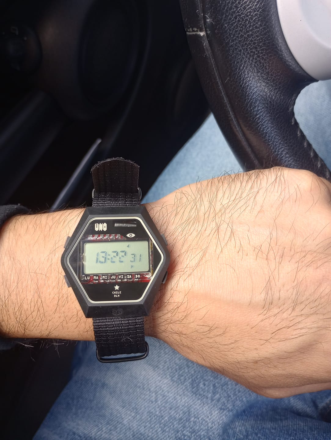 Customer photo review of PREVENTA CON DESPACHO JULIO: El Número Uno, el primer reloj digital en la historia de Chile