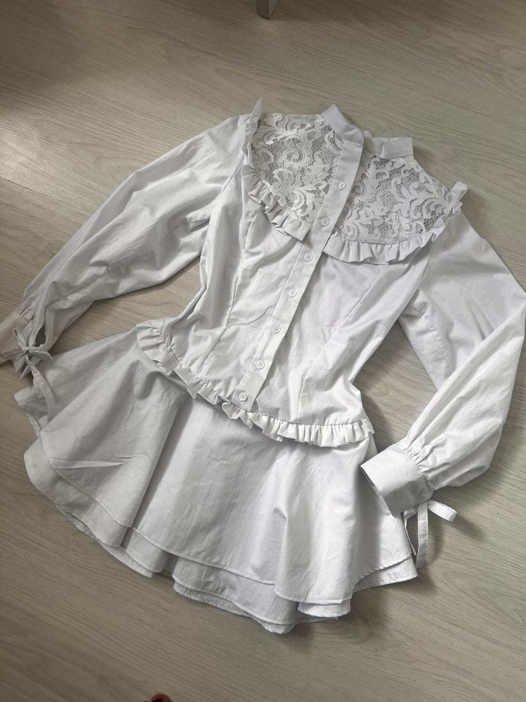 Customer photo review of Super Quality, Excellent Finish 100% Cotton 44" Wide - Pure White