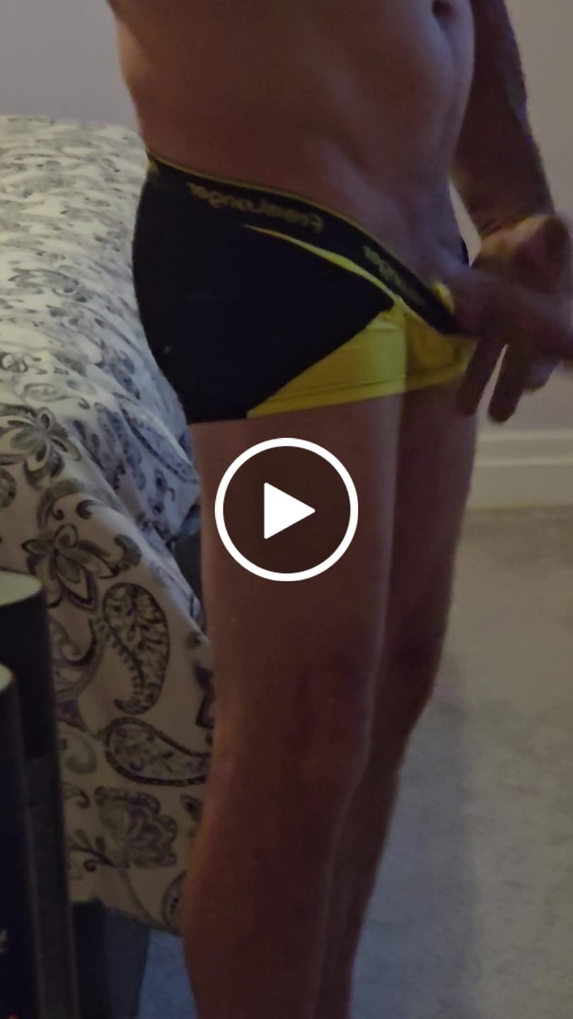Customer video review of FreeLonger Men’s U convex Separate Support Pouch Trunks