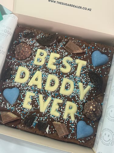 Customer photo review of Custom message fathers day brownie