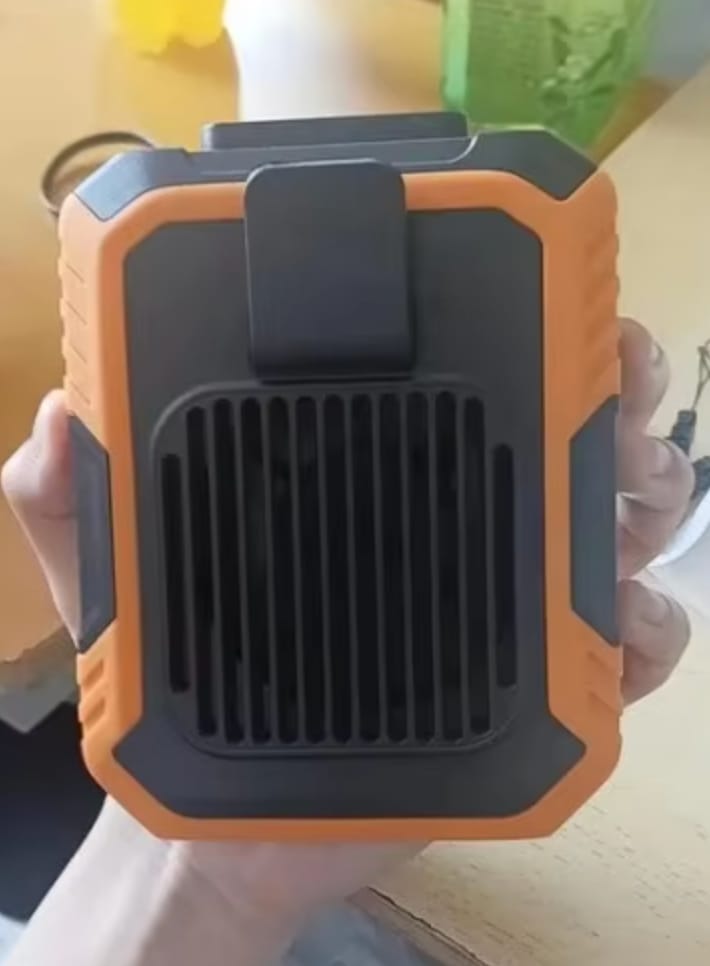 Customer photo review of BreezeMate - Portable Waist Fan