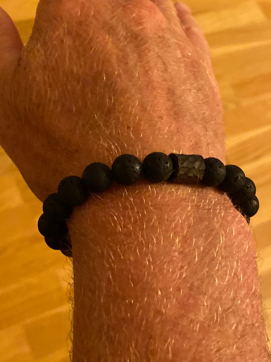 Customer photo review of Buddha Stones, Lavagestein, Ebenholz, Tigerauge, unterstützendes Heilungsarmband