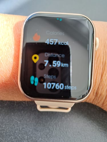 Customer photo review of Top Performance Smartwatch mit Gesundheitstracking / IP67 Wasserdichtigkeit / 35 Tage Akkulaufzeit / 100 Sportmodi