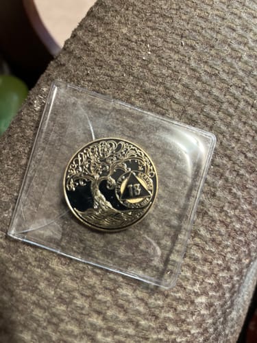 Customer photo review of 1 to 65 Year Sobriety Mint Twisted Tree of Life Gold Plated AA Recovery Medallion/Chip/Coin - Black