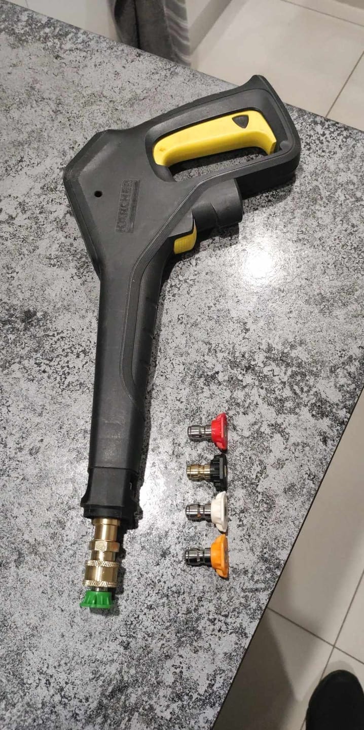 Customer photo review of Foamy Car Care Quick Release Kit