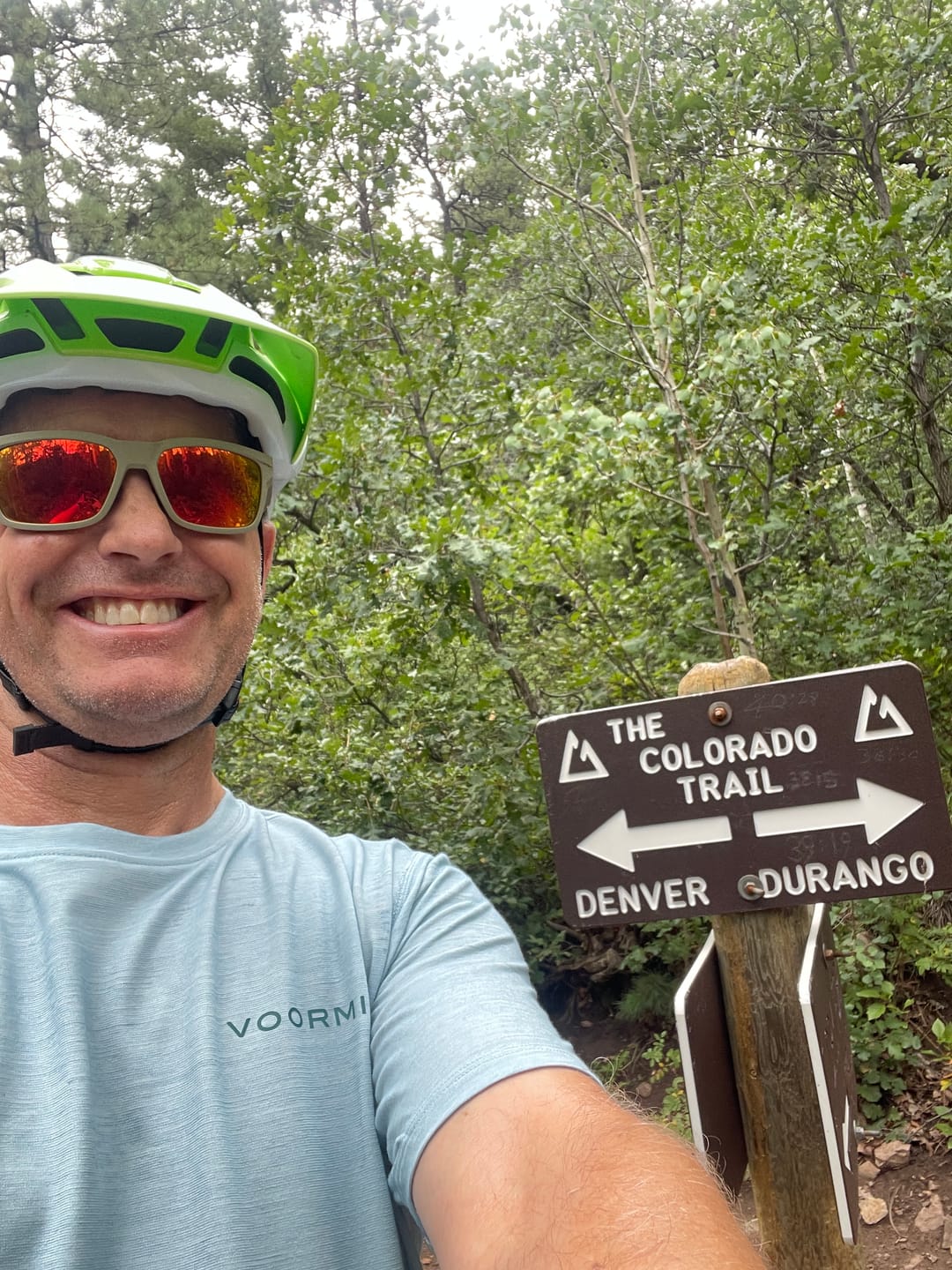 Customer photo review of Men's Short Sleeve Tech Tee