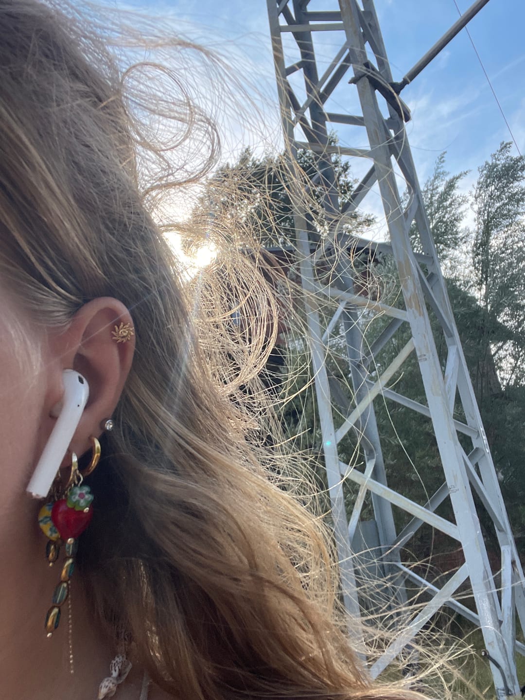 Customer photo review of Sol Ohr Piercing 18K Vergoldet