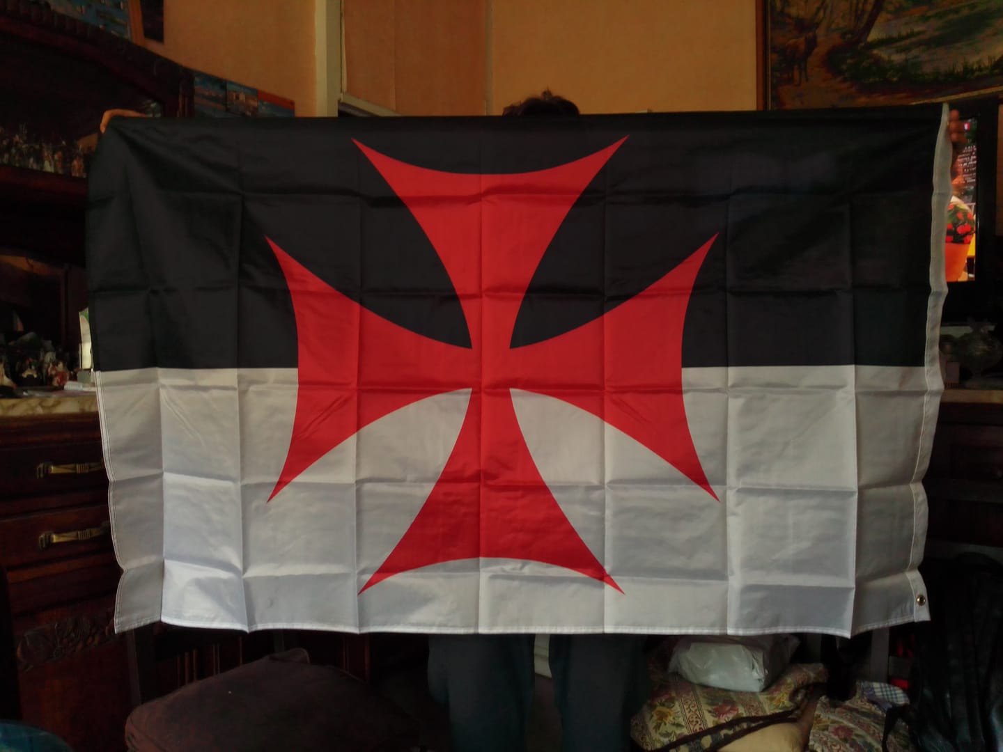 Customer photo review of Drapeau Templier