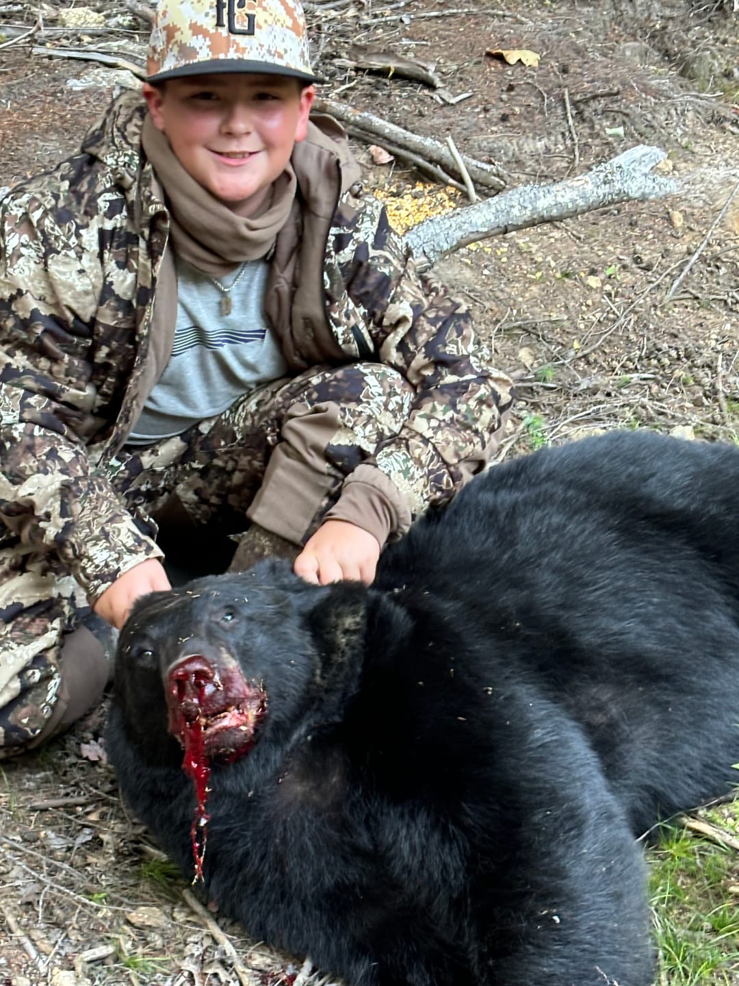 Customer photo review of TideWe Men's Hunting Clothes,Silent Water Resistant Camo Hunting Suits